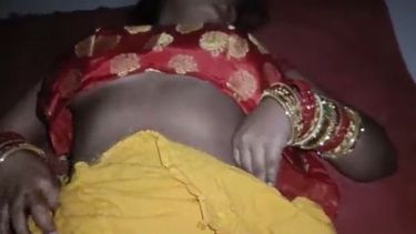 Dulhan Fucking - Chut fucking of newly wed Indian dulhan - Indian xxx videos