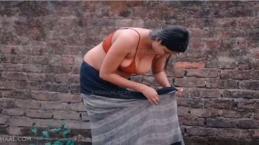 Teacher Fuck Saree Boy - Hot Indian teacher in sexy saree - Indian xxx videos
