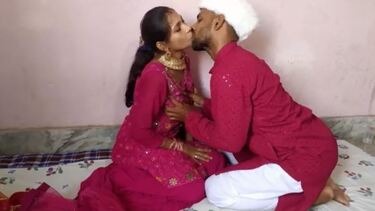 Muslim First Night Video - Wedding night sex of Muslim couple - HD Indian sex videos