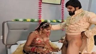 Punjabi groom fucking beautiful Indian bride