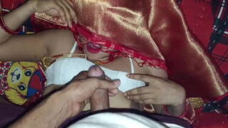 Watchman fucks mouth of desi bride