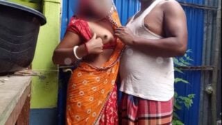 Bengali women has sex with shop owner