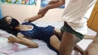 Sex with slim desi girlfriend on valentine day